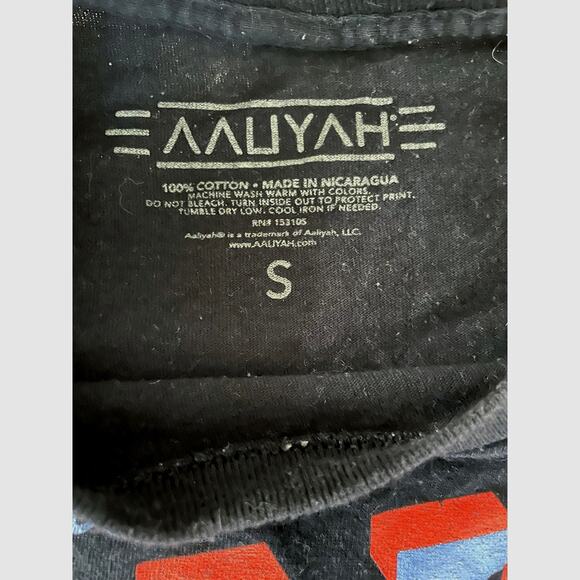 Aaliyah One in a Million Graphic T-Shirt Size Small - Picture 7 of 7